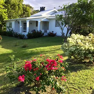 romantic-cottage.comcaribbean.com/